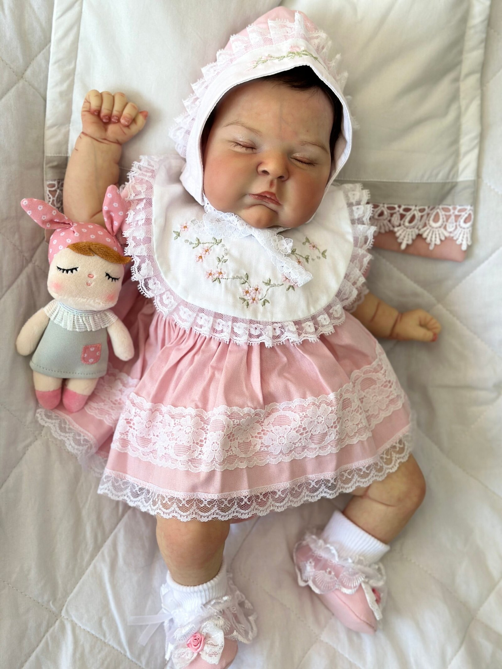 Encomenda Boneca Bebê Reborn Corpo Tecido Enxoval Completo
